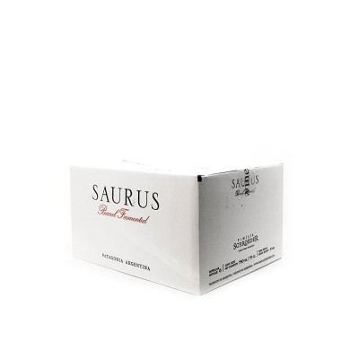 Familia Schroeder Pinot Noir Saurus Barrel Fermented - karton 6 lahví